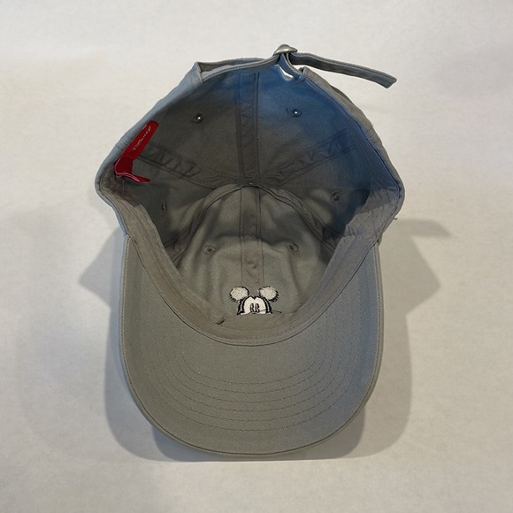 Disney Mickey Hat - Picture 5 of 6